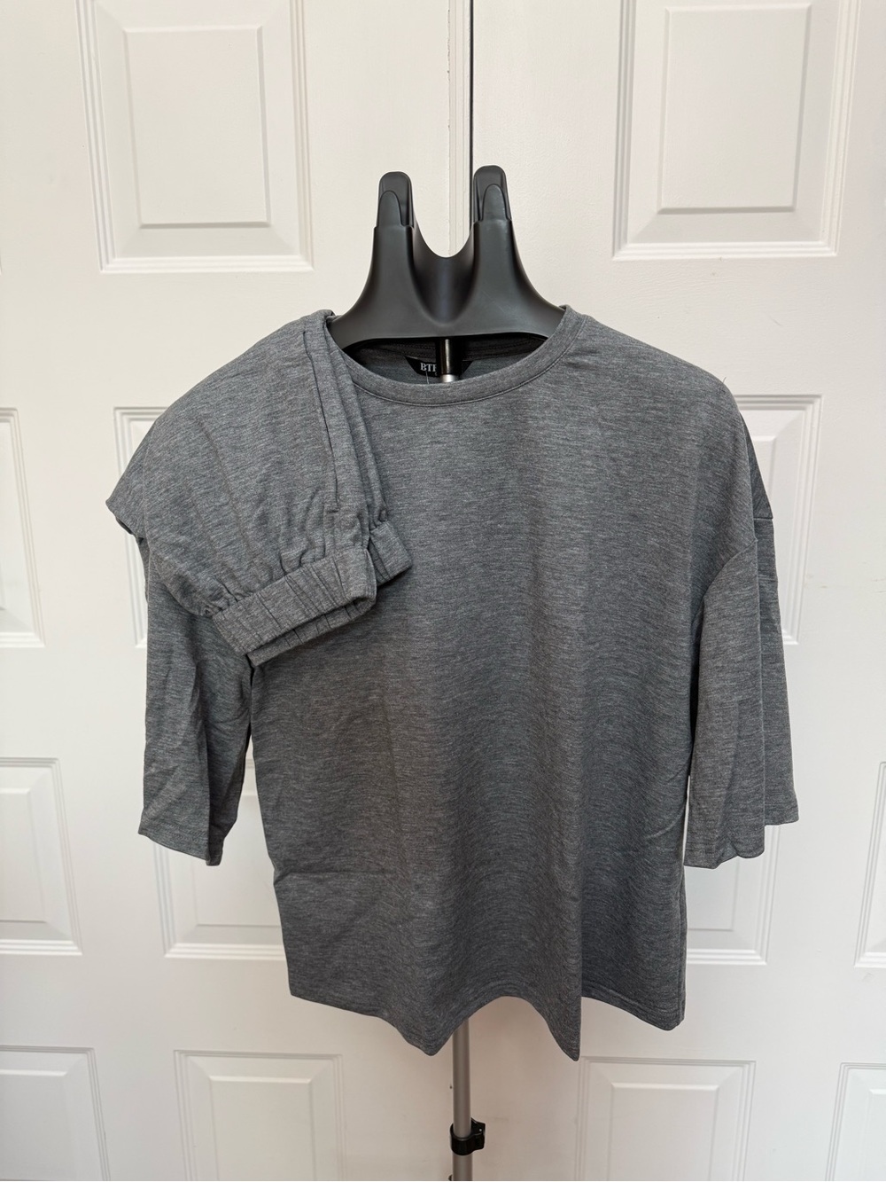 Heather Gray Relaxed Short-Sleeve Top and Short Set Size Small